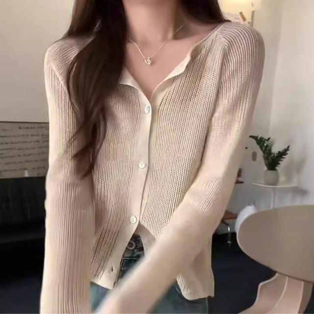 Long Sleeve Crew Neck Cropped Knit Cardigan