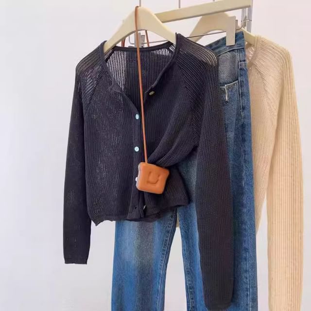 Long Sleeve Crew Neck Cropped Knit Cardigan