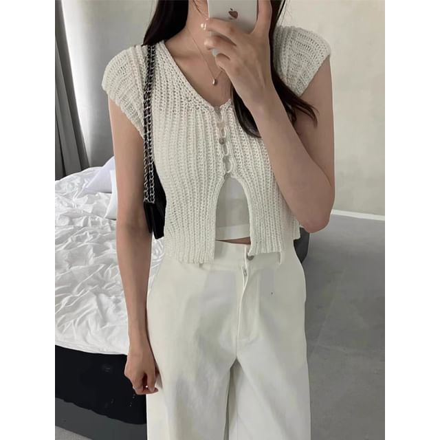 Short Sleeve V-Neck Button Up Cropped Knit