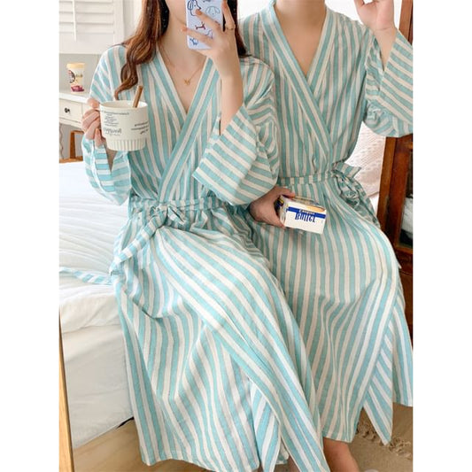 Couple Matching V-Neck Striped Tie Front Robe