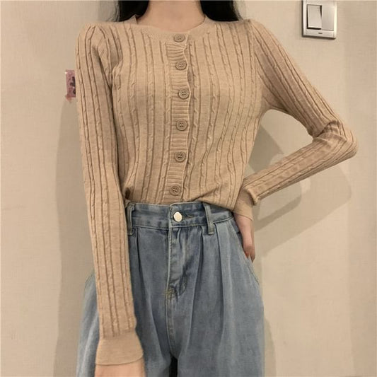 Round Neck Solid Cable Knit Cropped Sweater