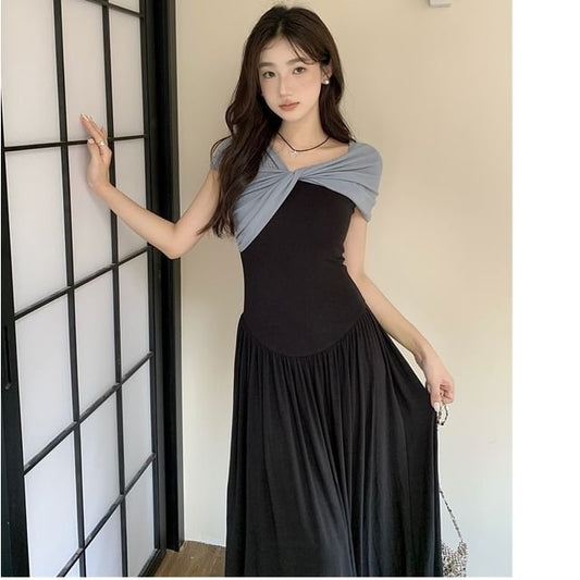 Cap-Sleeve Two-Tone Knot A-Line Maxi Dress