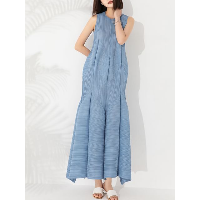 Crew Neck Ribbed Sleeveless Smock Maxi Dress