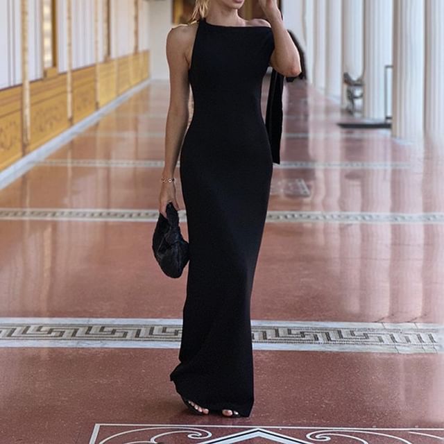 Boat Neck Sleeveless Plain Sheath Maxi Dress
