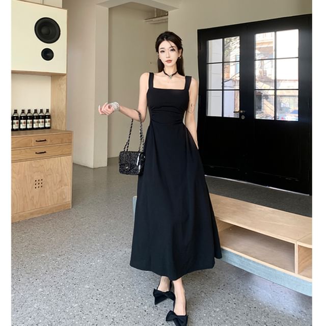 Square Neck Sleeveless Ruched A-Line Maxi Dress