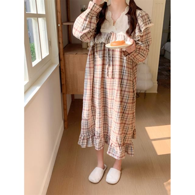 Couple Matching Long-Sleeve Plaid Pajama Top / Pants / Dress / Set