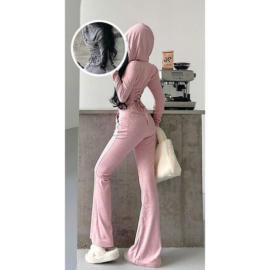 Long-Sleeve Hooded Lace-Up Tee with Flared Jeans
