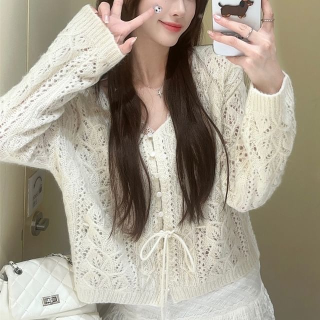 Bow-Adorned Halter Neck Blouse with Lace Detailing