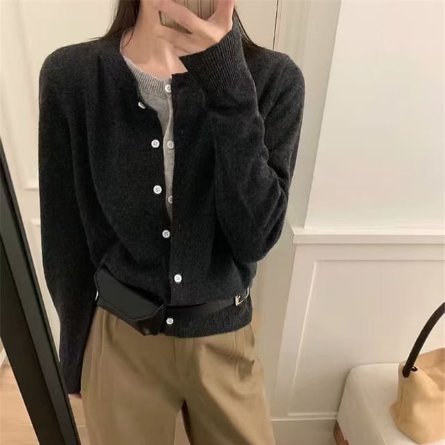 Crewneck Two Tone Cardigan