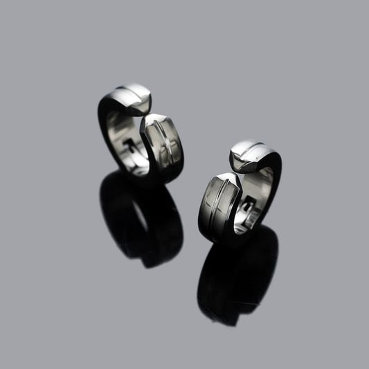 Plain Huggie Ear Cuff