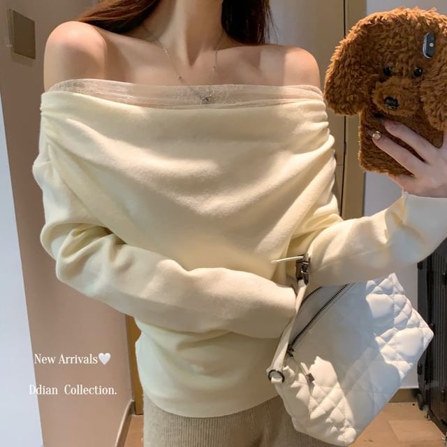 Off-Shoulder Lace Trim Knit Pullover