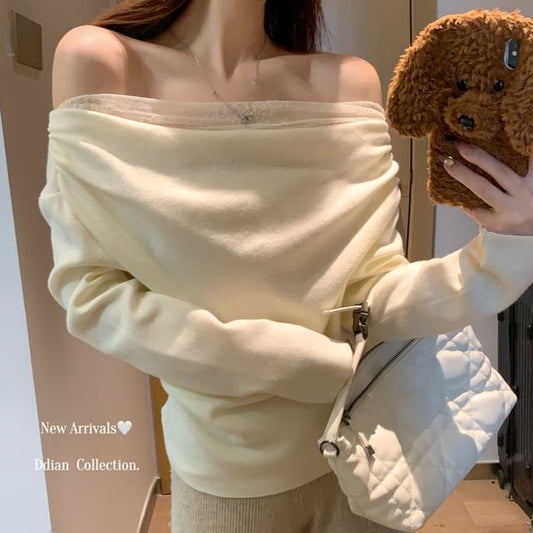 Off-Shoulder Lace Trim Knit Pullover
