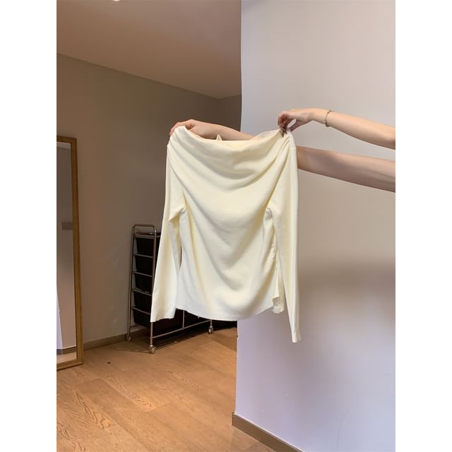Off-Shoulder Lace Trim Knit Pullover