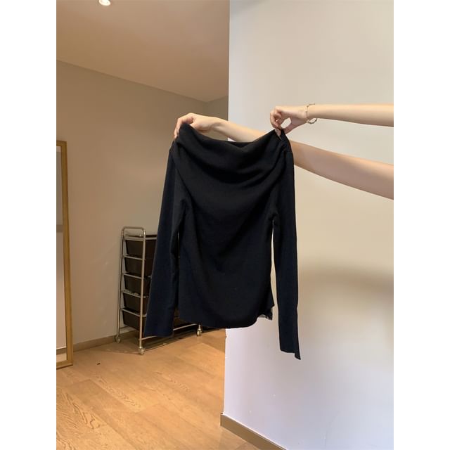 Off-Shoulder Lace Trim Knit Pullover