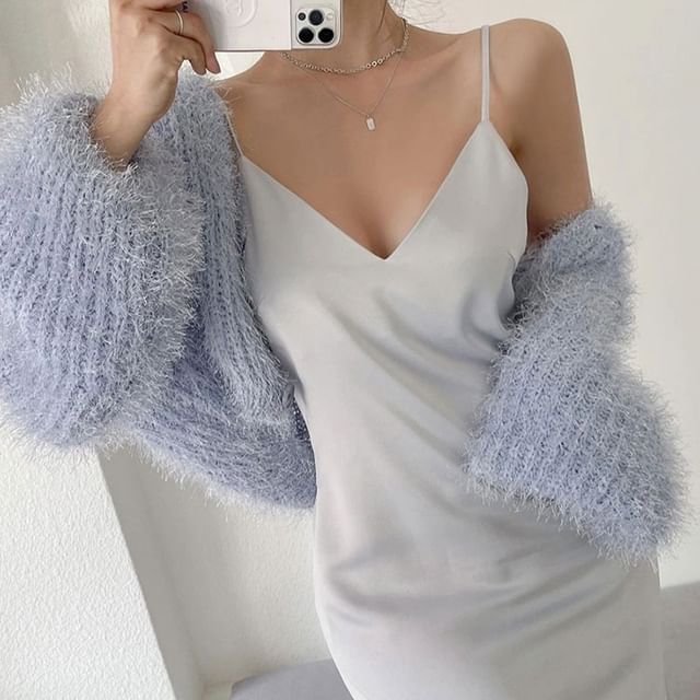 Cropped V-Neck Plain Cardigan