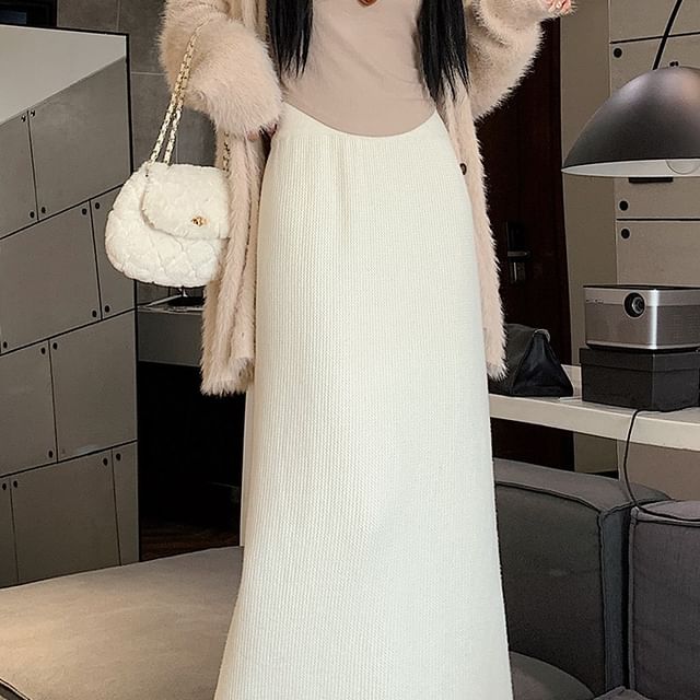 Slit Knit Midi Skirt with High Rise