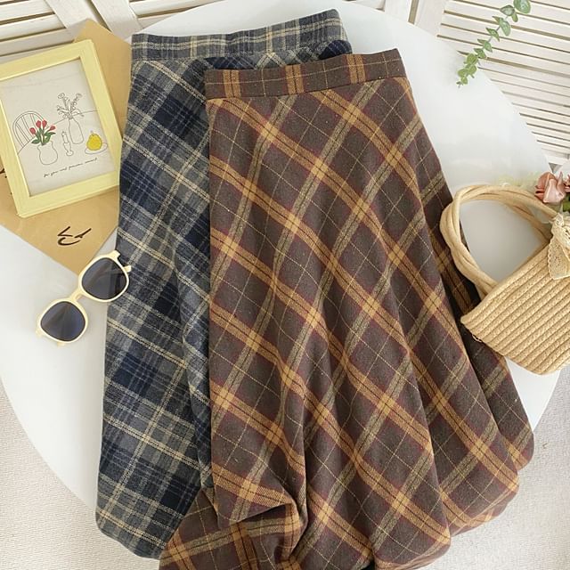 Plaid Midi Skirt with A-Line Silhouette and High Rise