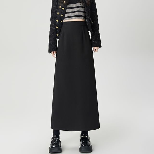 Maxi A-Line Skirt with High Waist in Plain Style