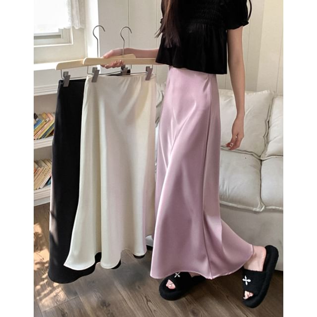 Satin High-Waist Midi Skirt with Smooth Finish