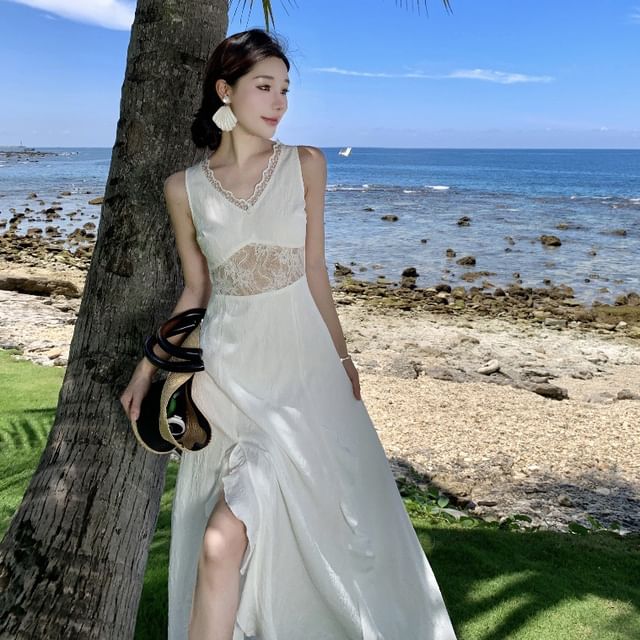 Lace Slit Maxi Dress, V-Neck Sleeveless Ruffle