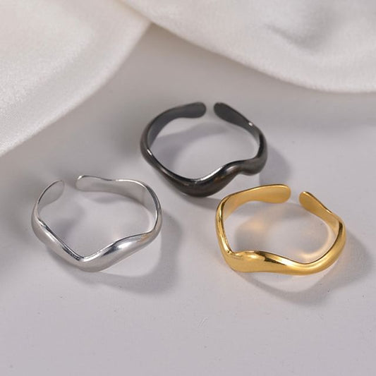 Wavy Irregular Open Rings