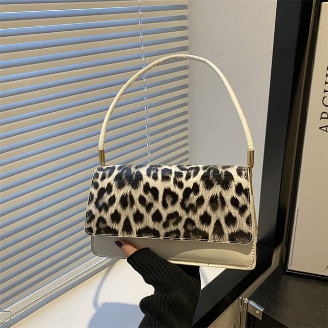 Leopard Print Faux Leather Flap Shoulder Bag