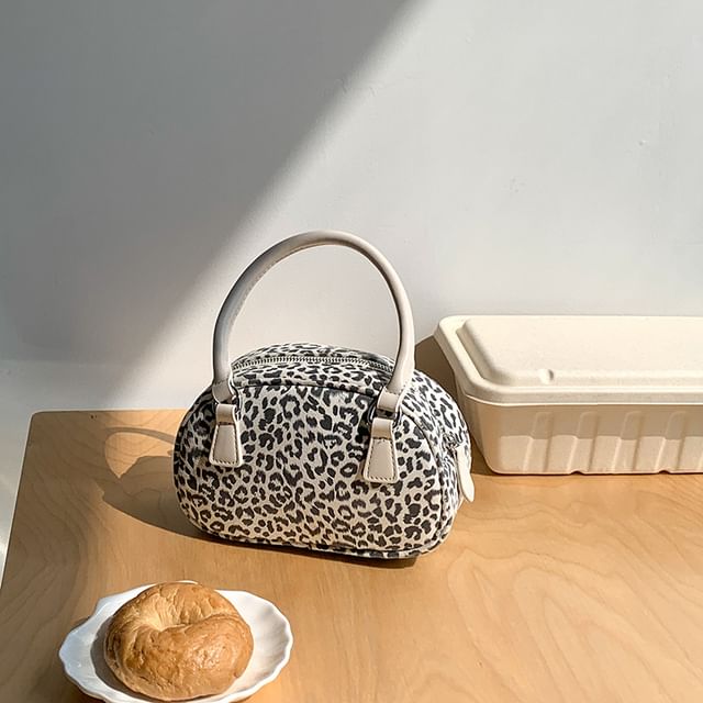 Leopard Print Shoulder Bag