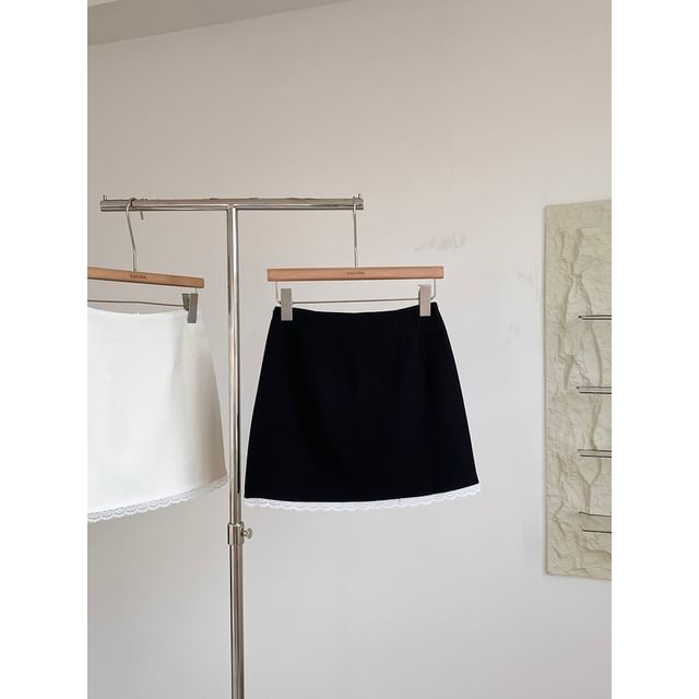 High Waist Lace Trim Mini Flared Skirt