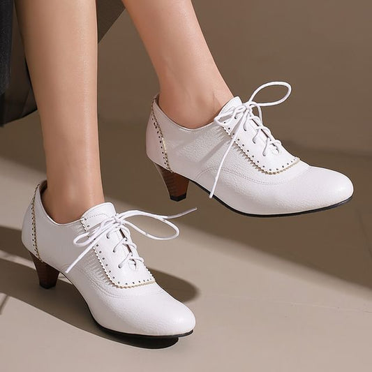 Low Heel Plain Brogue Lace-Up Shoes