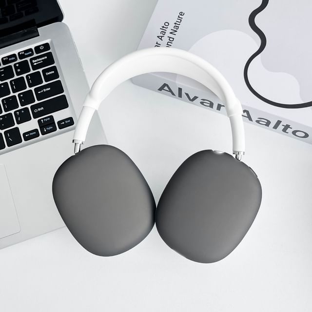 Matte AirPods Max Earphone Case Skin