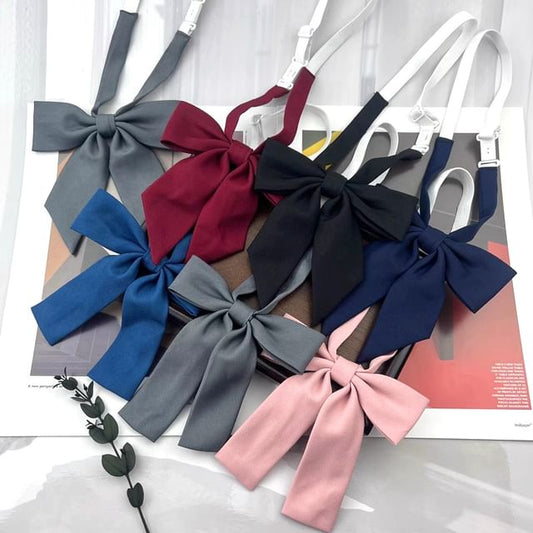 Plain Bowtie