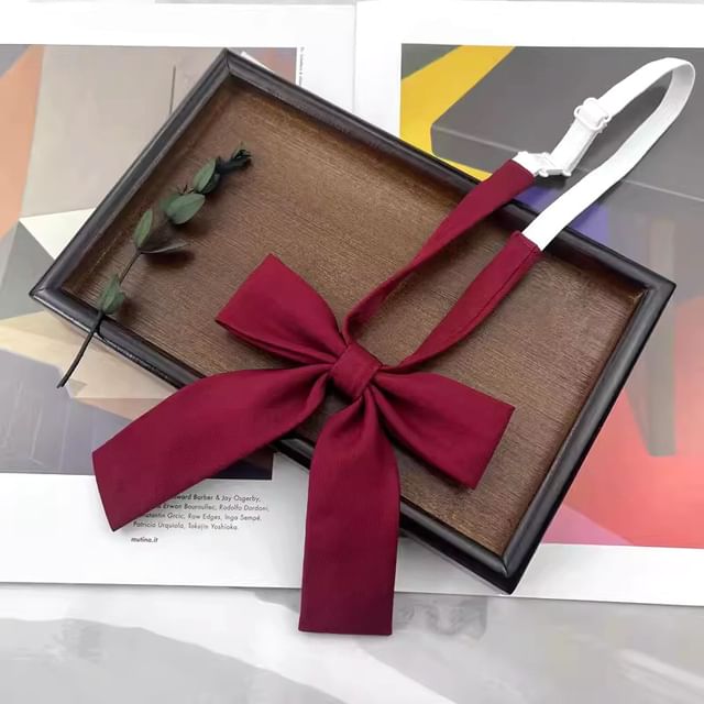 Plain Bowtie