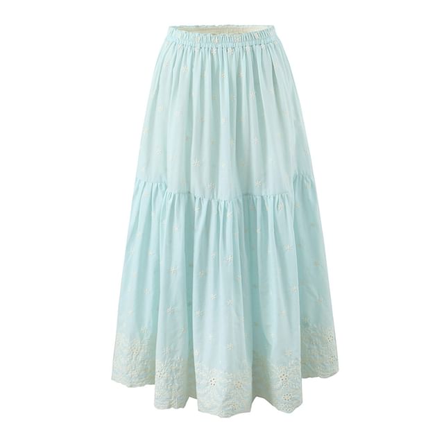 Sleeveless Lace Crop Top & High-Rise A-Line Maxi Skirt
