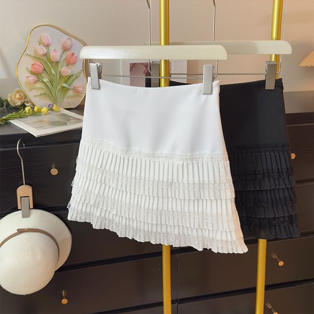 Lace-Trimmed Pleated Mini Skirt with High Rise