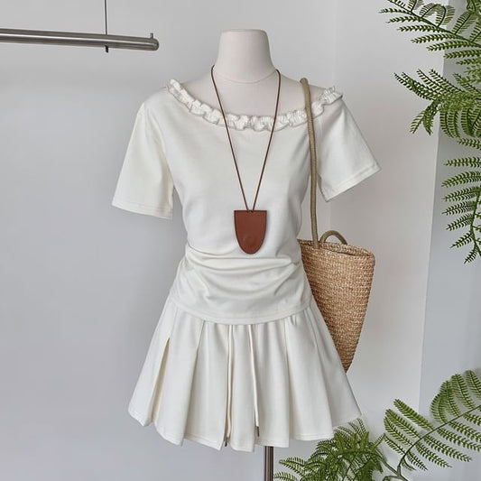 Short-Sleeve Top with Pleated Mini Skirt Set