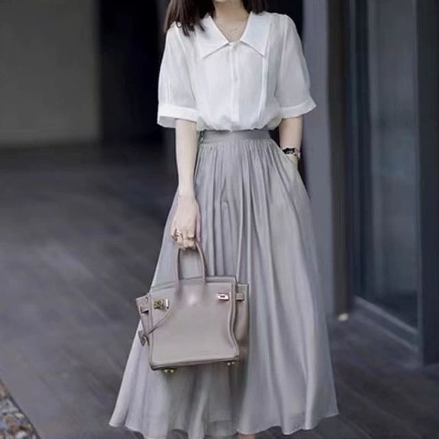 Short-Sleeve Shirt Paired with High-Rise Maxi A-Line Skirt Set