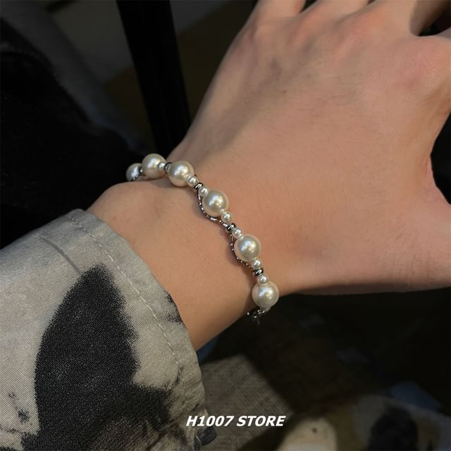 Faux Pearl / Faux Gemstone Bead Helical Alloy Bracelet / Choker