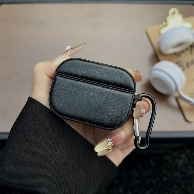 Set: Faux Leather AirPods Earphone Case Protection Cover + Carabiner Clip