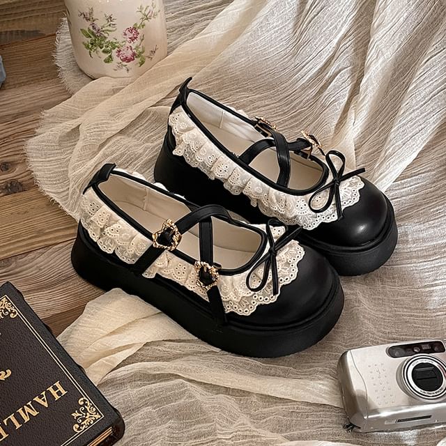 Lace Trim Platform Mary Jane Shoes