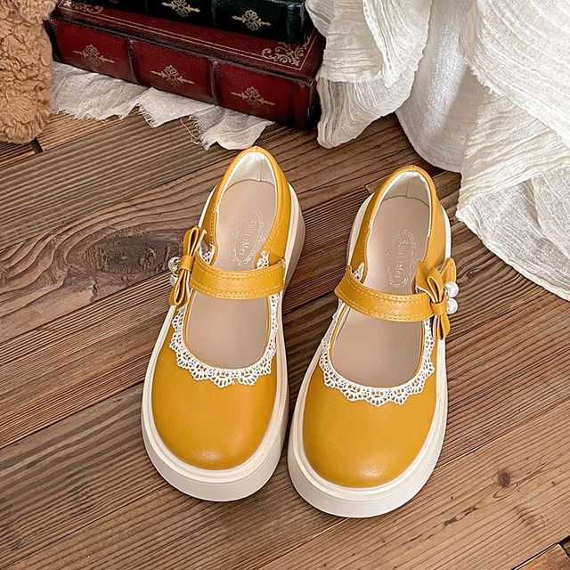 Plain Platform Mary Jane Shoes