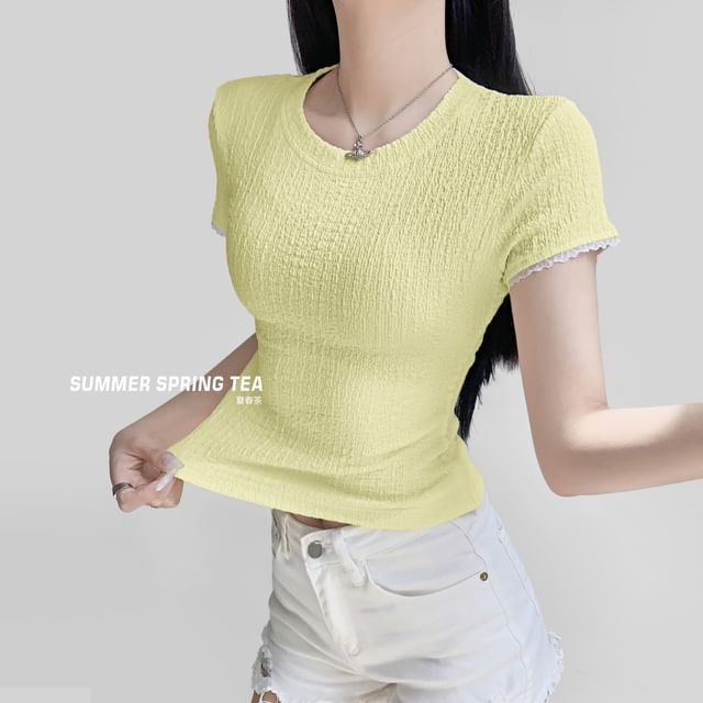 Round Neck Lace Trim Short Sleeve Top