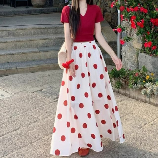 V-Neck Tee & Dotted Maxi Skirt Set - High Rise
