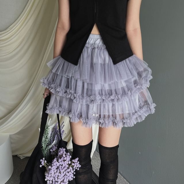 High-Waisted Tulle Mini Skirt with Ruffled Trim