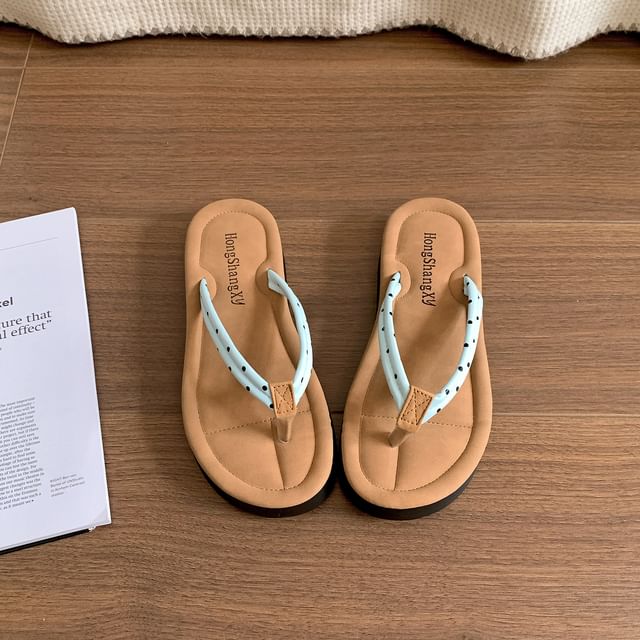 Dotted Platform Flip Flops