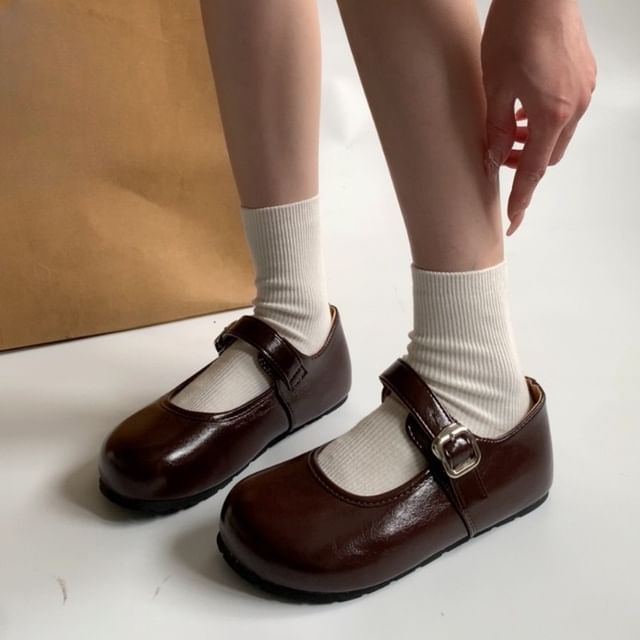 Plain Faux Leather Mary Jane Shoes