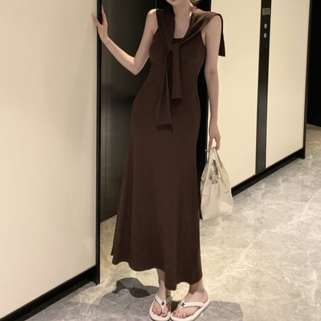 Black Scoop Neck Sheath Tank Dress with Scarf - Altfashion Shop