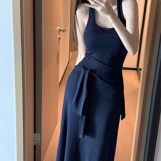 Black Scoop Neck Sheath Tank Dress with Scarf - Altfashion Shop