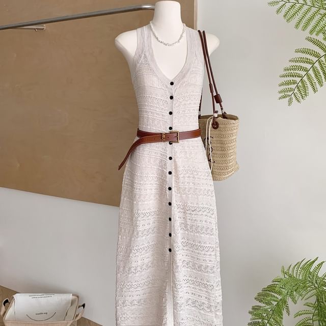 Black V-Neck Perforated Knit Maxi Dress with Belt - Altfashion Shop