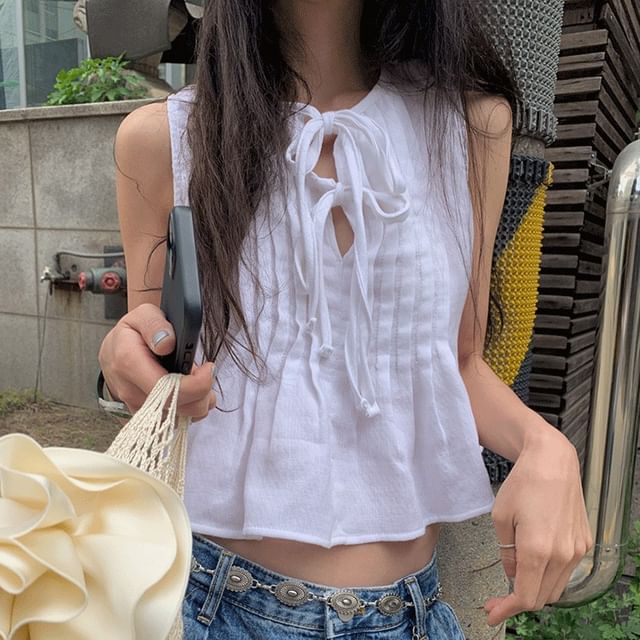 Plain Pleated Tie-Front Tank Blouse
