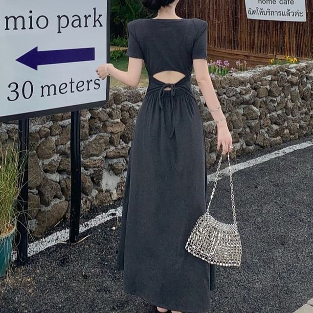 Black Short Sleeve Scoop Neck Cutout Tie Back Maxi Dress - Altfashion Shop